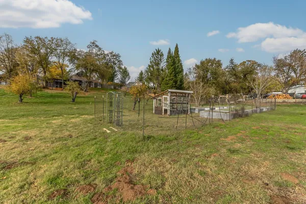 $1,399,000 | 433 E Highway, Murphys, CA 95247
