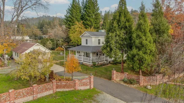$1,399,000 | 433 E Highway, Murphys, CA 95247