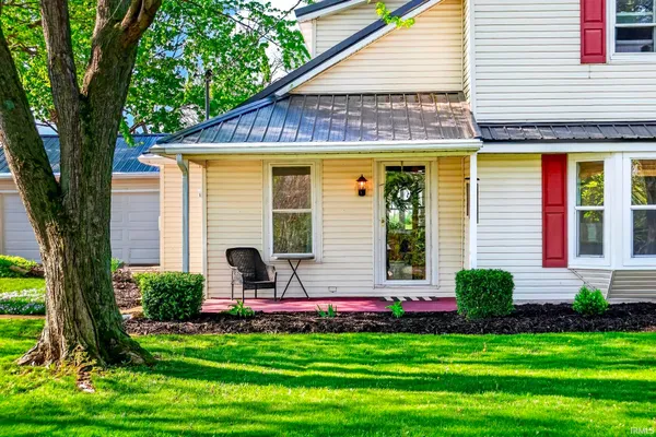 $330,000 | 3998 East 200 South, Bluffton, IN 46714