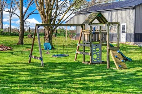 $330,000 | 3998 East 200 South, Bluffton, IN 46714