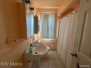 7801 Rutherford Street Detroit, MI 48228 - Photo 3 of 6