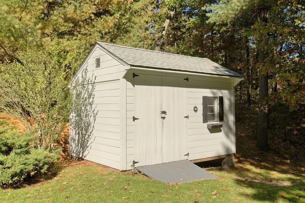 25 Autumn Road Lunenburg, MA 01462 - Photo 23 of 26 a view of a house with a yard