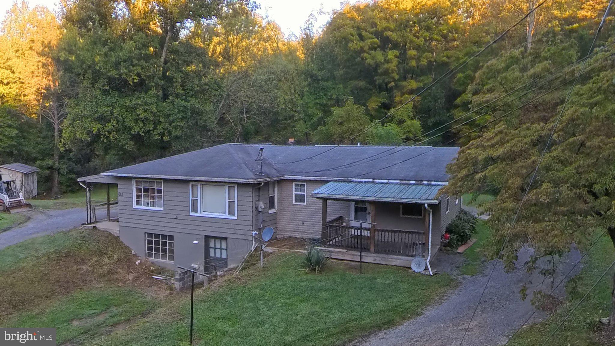 410 Buckwheat Valley Road Millerstown, PA 17062 - Photo 5 of 37 Gallery Image 5