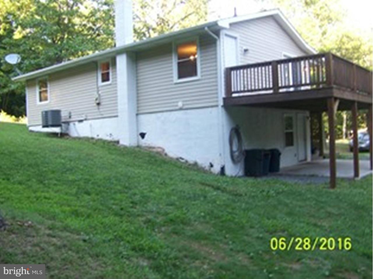 709 Knob Road Gore, VA 22637 - Photo 2 of 16 Exterior (Rear)