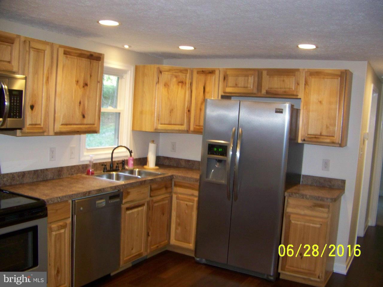709 Knob Road Gore, VA 22637 - Photo 4 of 16 Kitchen
