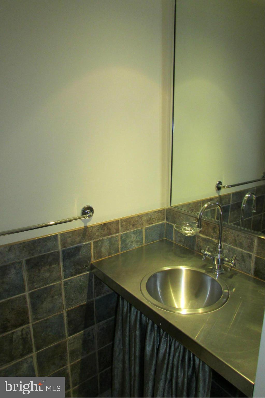 3065 M Street Northwest Washington, DC 20007 - Photo 19 of 19 Bath