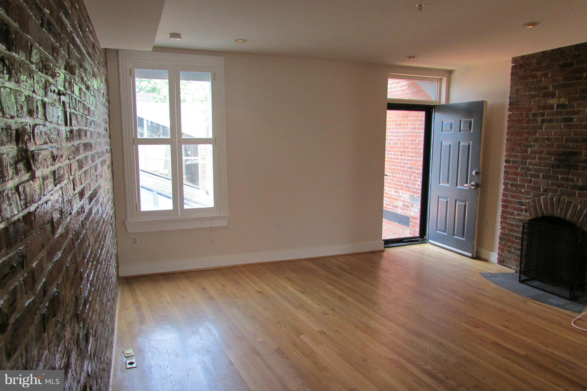 3065 M Street Northwest Washington, DC 20007 - Photo 3 of 19 Interior (General)