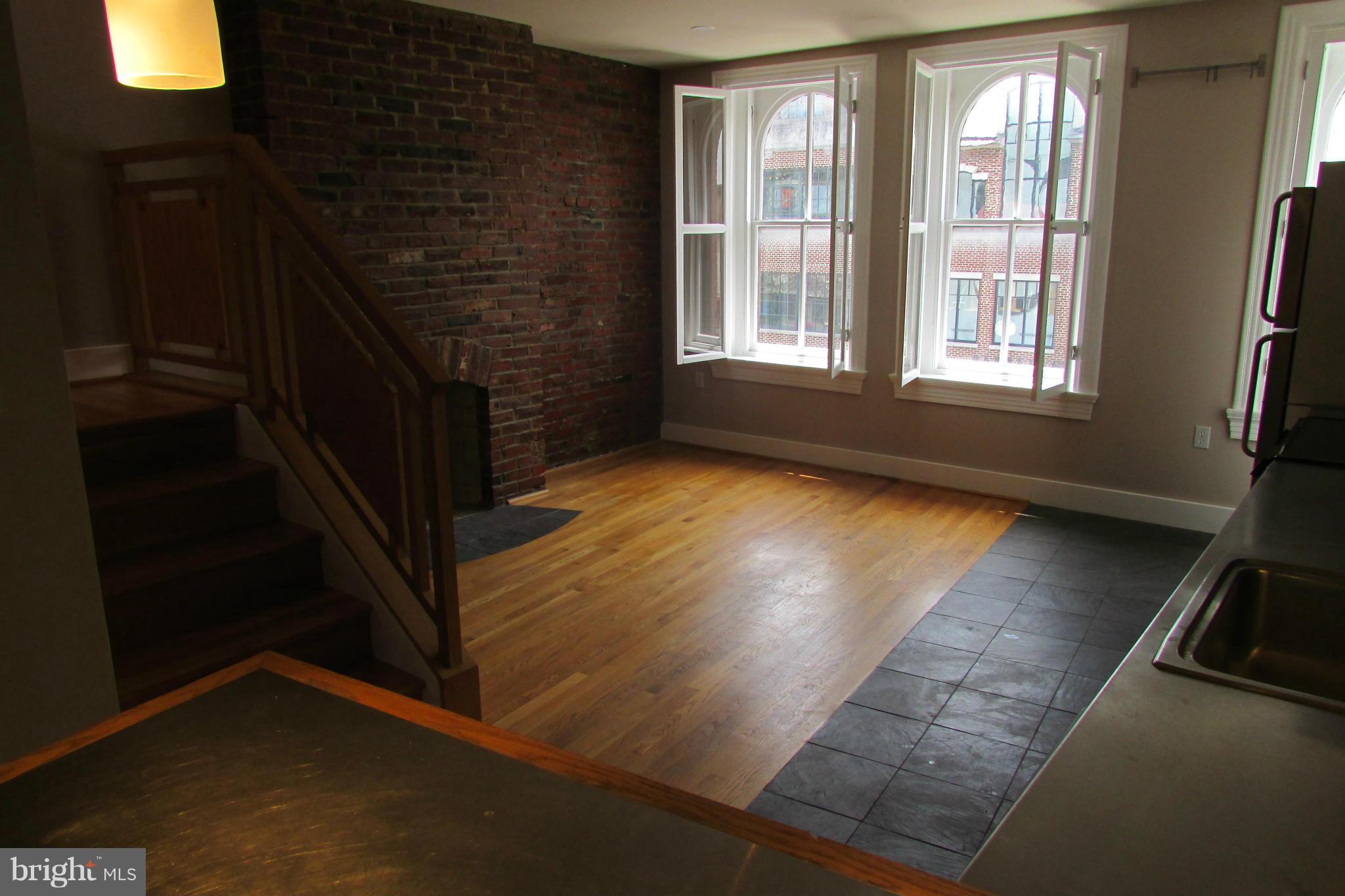 3065 M Street Northwest Washington, DC 20007 - Photo 6 of 19 Interior (General)