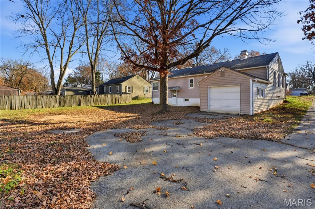 1915 Muren Boulevard Belleville, IL 62221 - Photo 6 of 34