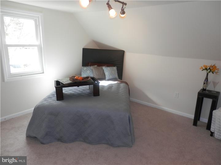 52 Ridgley Street Mount Holly, NJ 08060 - Photo 18 of 24 Bedroom - Main