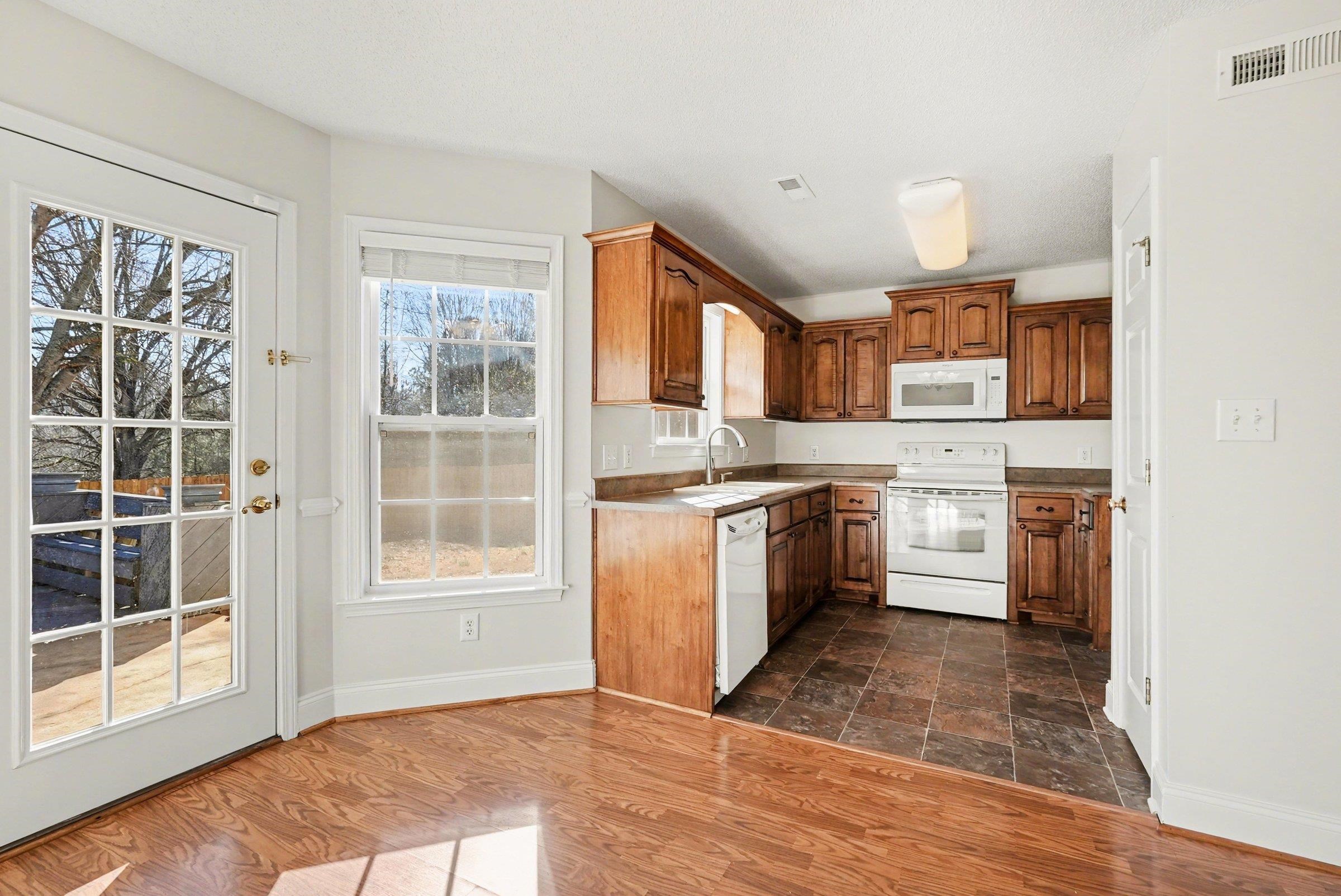 381 Split Oak Lane Inman, SC 29349 - Photo 8 of 23 Gallery Image 8