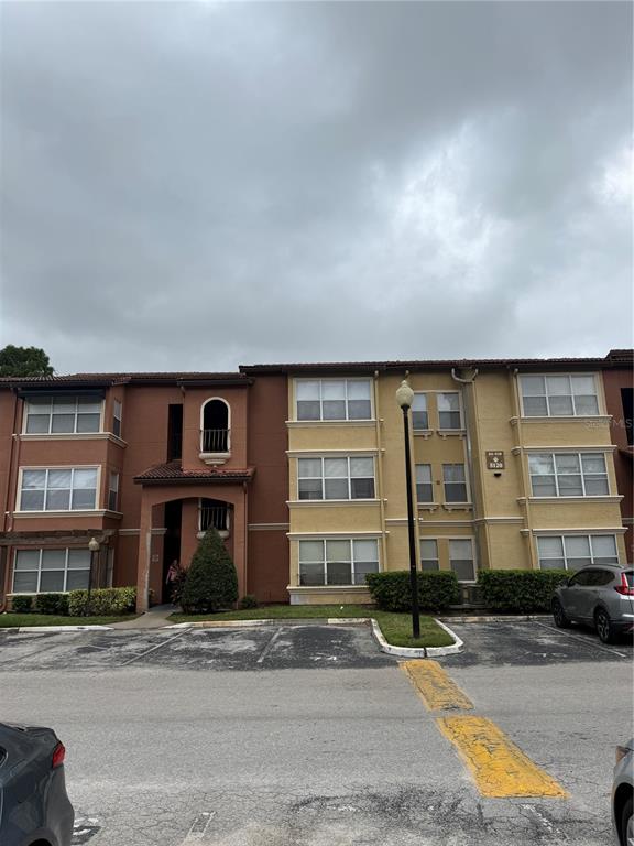 5120 Conroy Road, Unit 22 Orlando, FL 32811 - Photo 1 of 1 Gallery Image 1