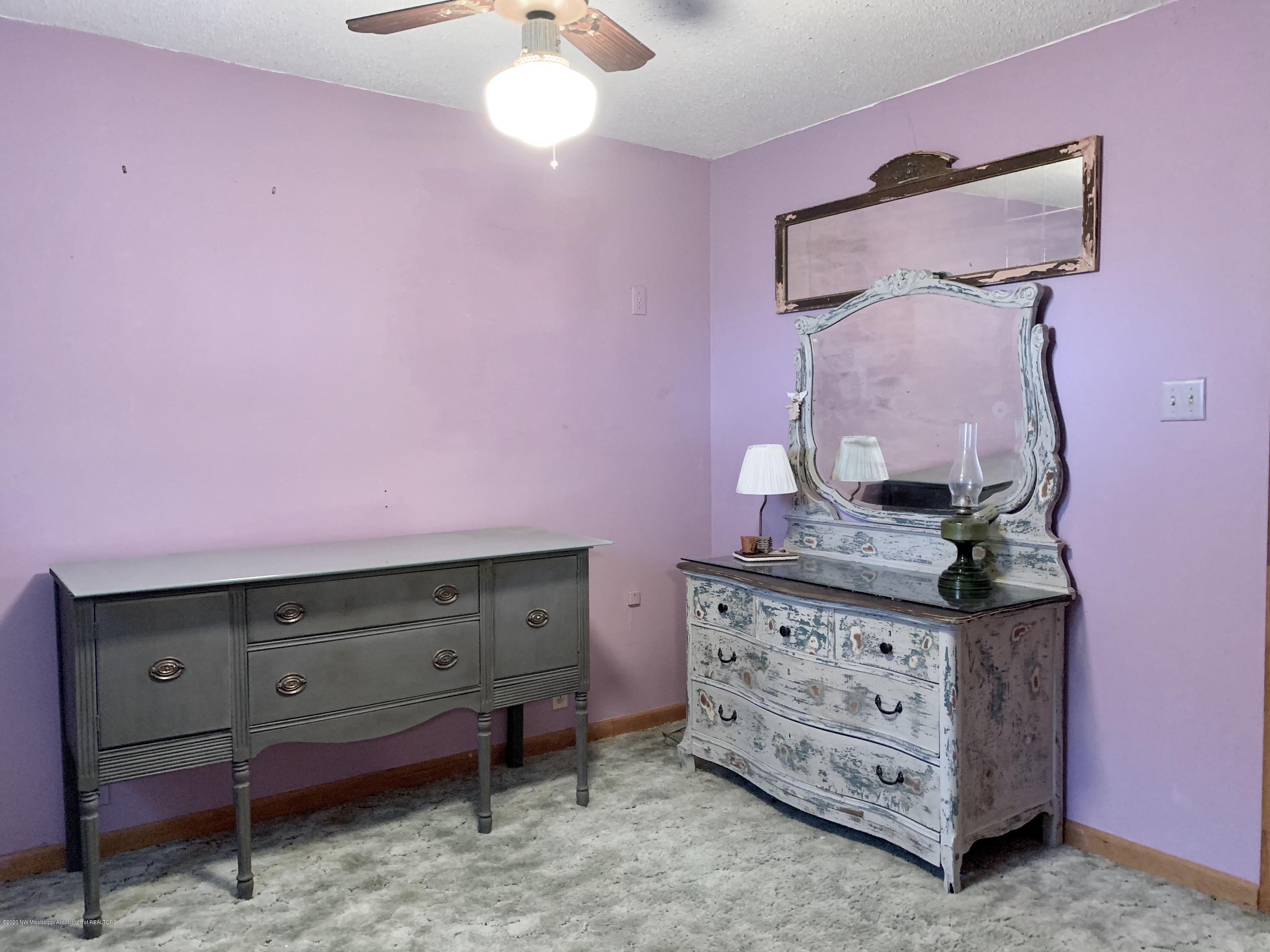 4620 Moon Lake Road Coahoma, MS 38617 - Photo 6 of 17 Bedroom Down