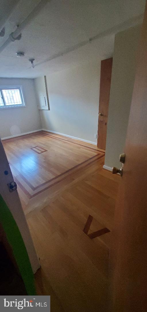 571 Snowden Road Upper Darby, PA 19082 - Photo 6 of 9