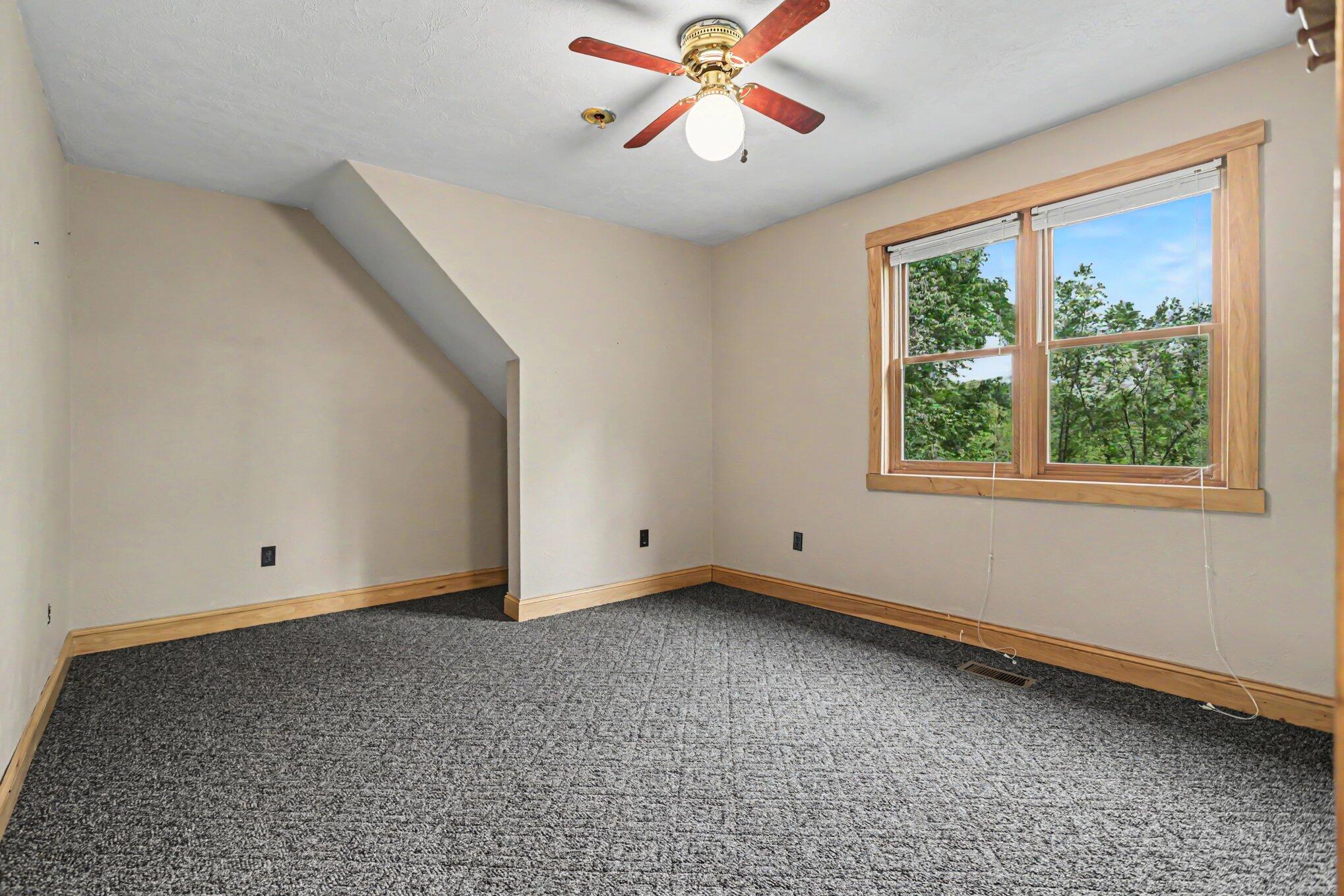 9411 Evart Road Nashville, MI 49073 - Photo 11 of 42 011_file_1159