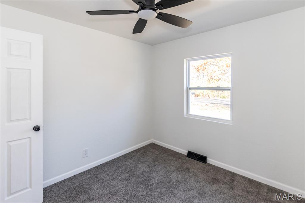 3704 East Four Ridge Road Imperial, MO 63052 - Photo 13 of 40