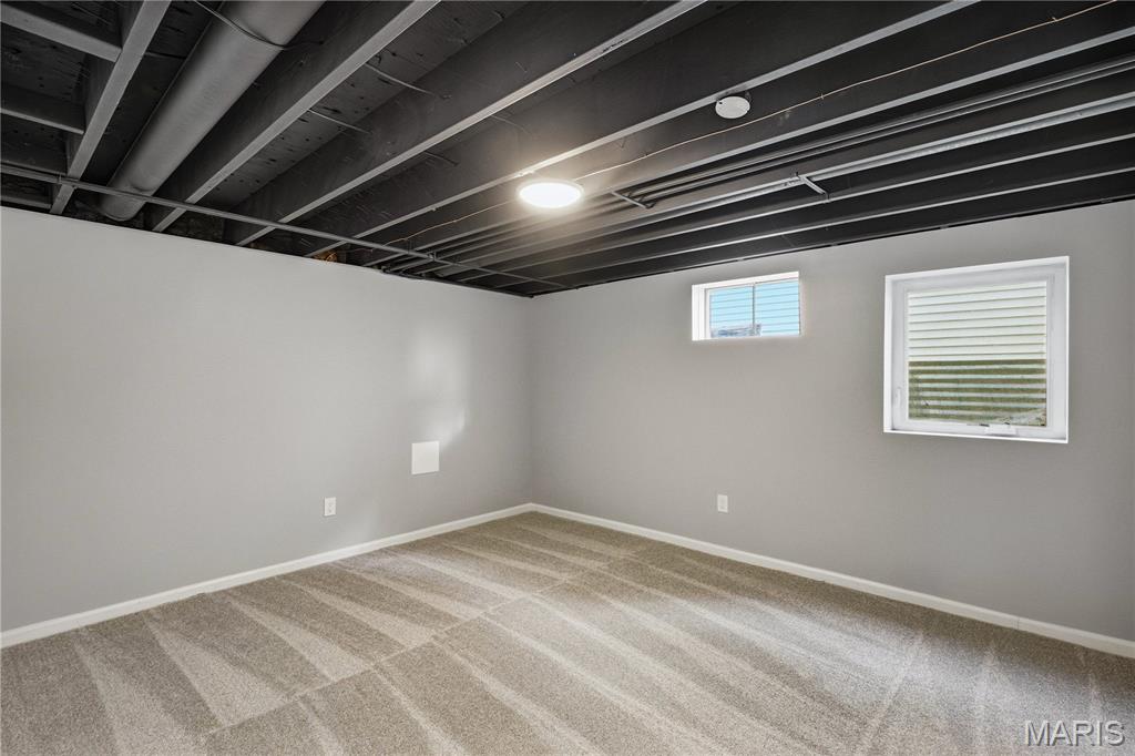 12285 Wensley Road Florissant, MO 63033 - Photo 29 of 38 Gallery Image 29