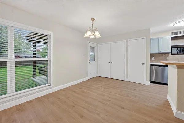 $2,500 | 7001 Newcastle Place, North Richland Hills, TX 76182