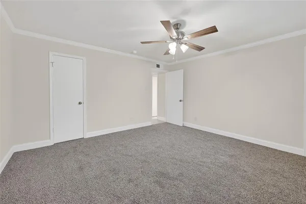 $2,500 | 7001 Newcastle Place, North Richland Hills, TX 76182