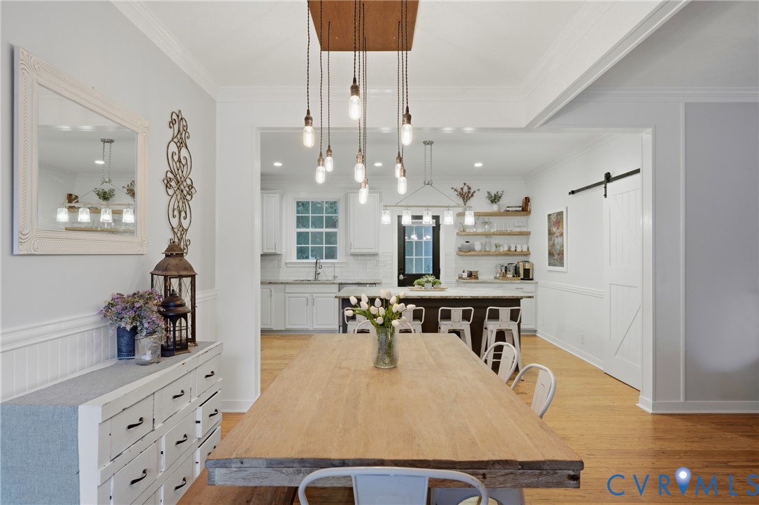 1755 Dispatch Road Quinton, VA 23141 - Photo 11 of 35 Hardwood flooring, crown molding, wainscoting, rec