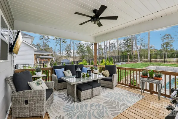 $599,999 | 11832 Glenwood Drive, Locust, NC 28097