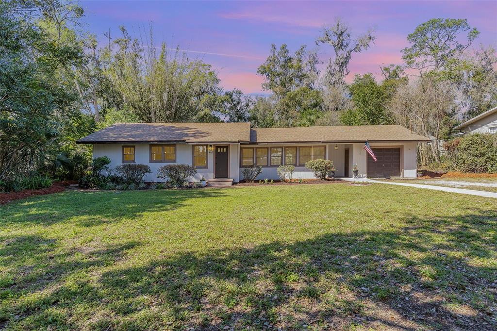 467 South Carpenter Ave  