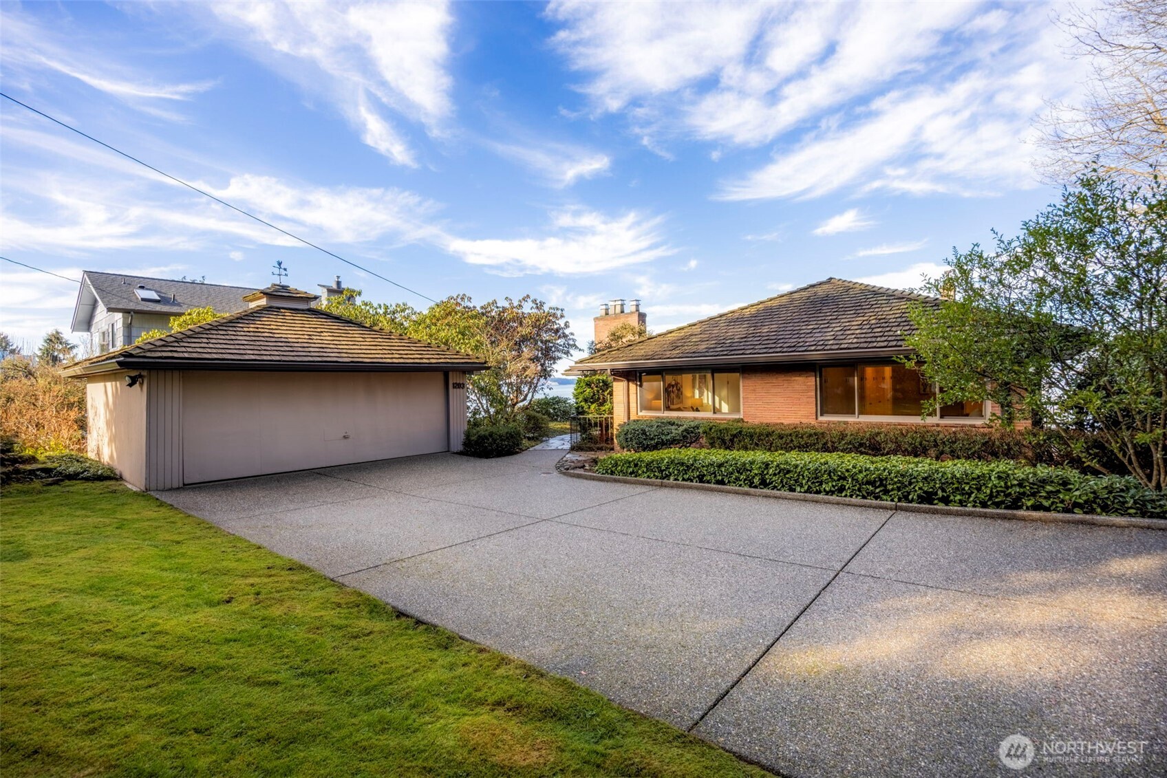 1203 Madrona Avenue Everett, WA 98203 - Photo 3 of 39