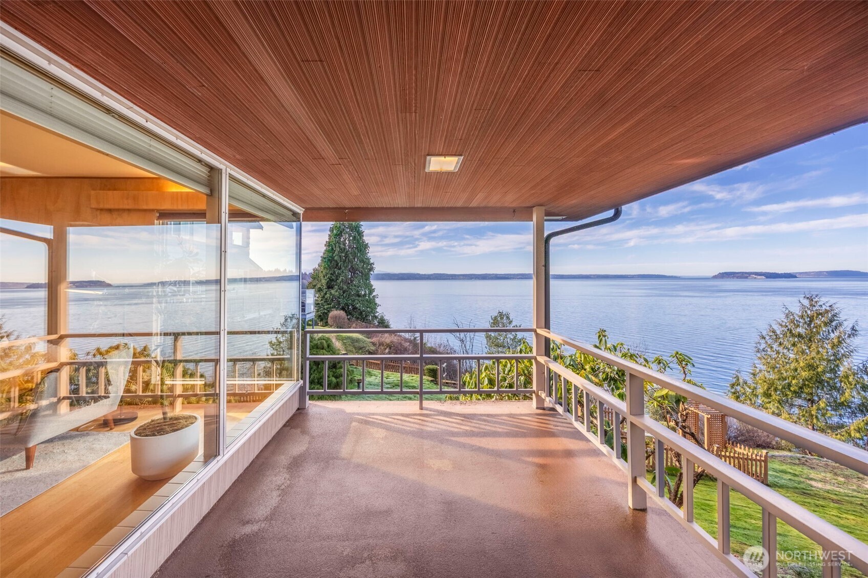 1203 Madrona Avenue Everett, WA 98203 - Photo 5 of 39