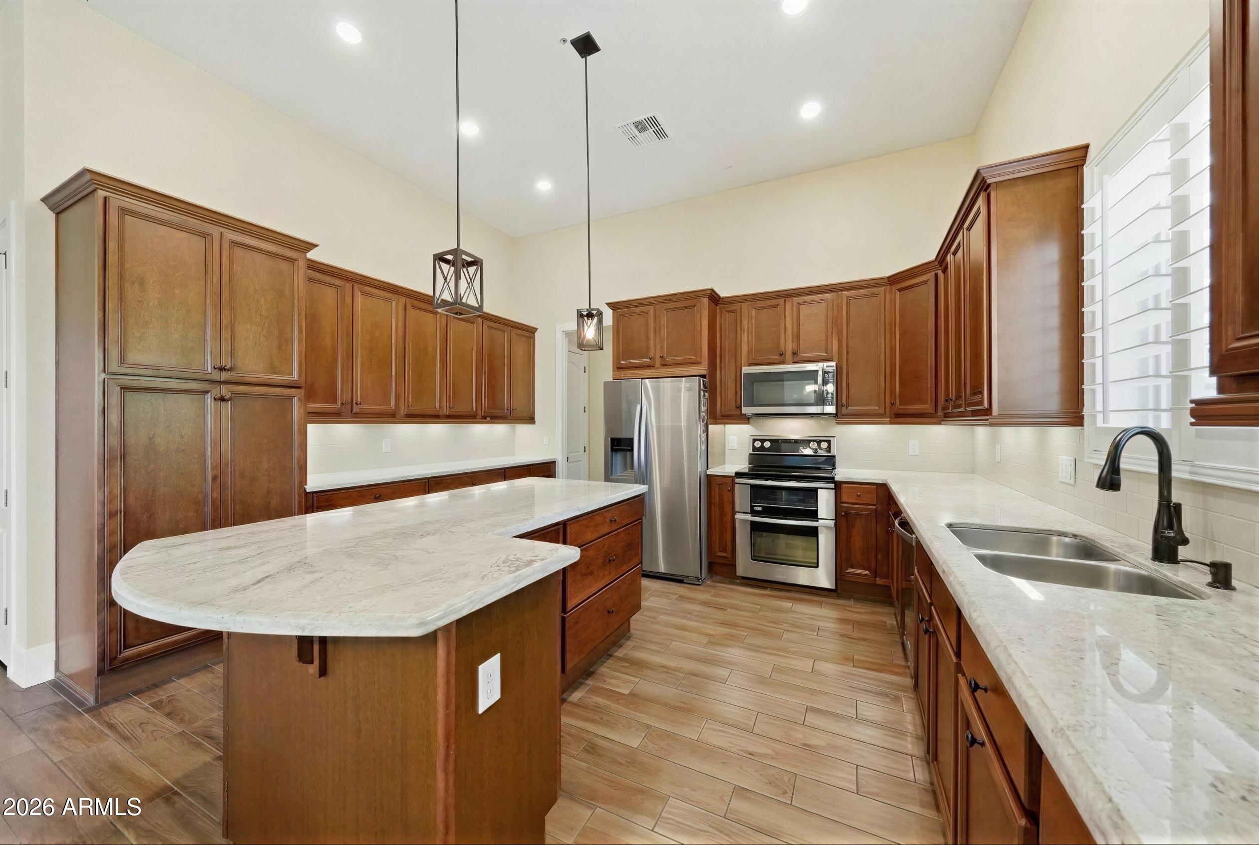 8974 North 8th Lane Phoenix, AZ 85021 - Photo 13 of 29 REimagineHome_1773942363094_2x