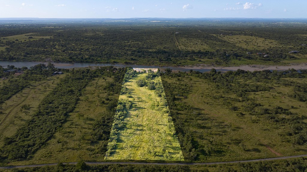 610 Ranch Road 152, Unit 4 Mason, TX 76856 - Photo 21 of 48 a view of lake
