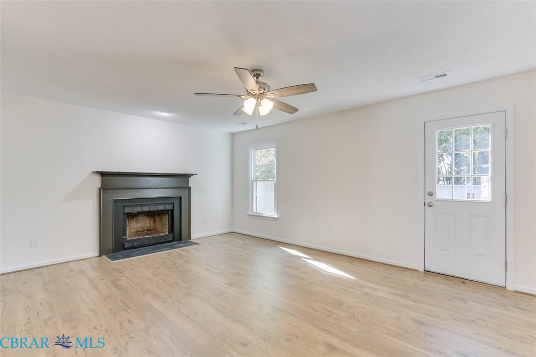 17 Woodsman Road Hampton, VA 23666 - Photo 13 of 40 Gallery Image 13