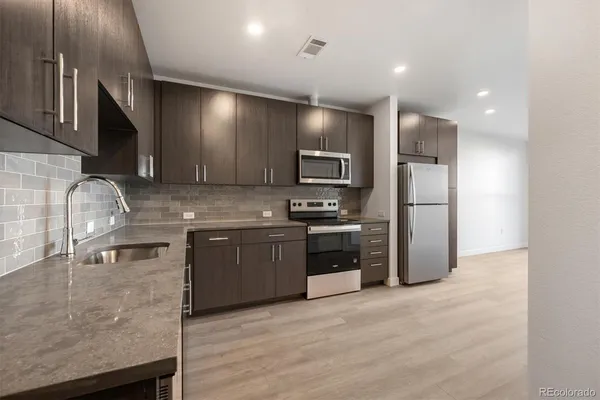 $256,000 | 639 29th Street, Unit 301, Denver, CO 80205