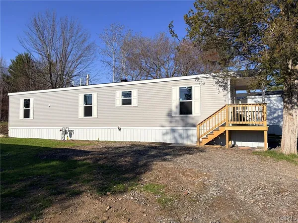 $89,900 | 269 Highway 11, Hastings, NY 13036