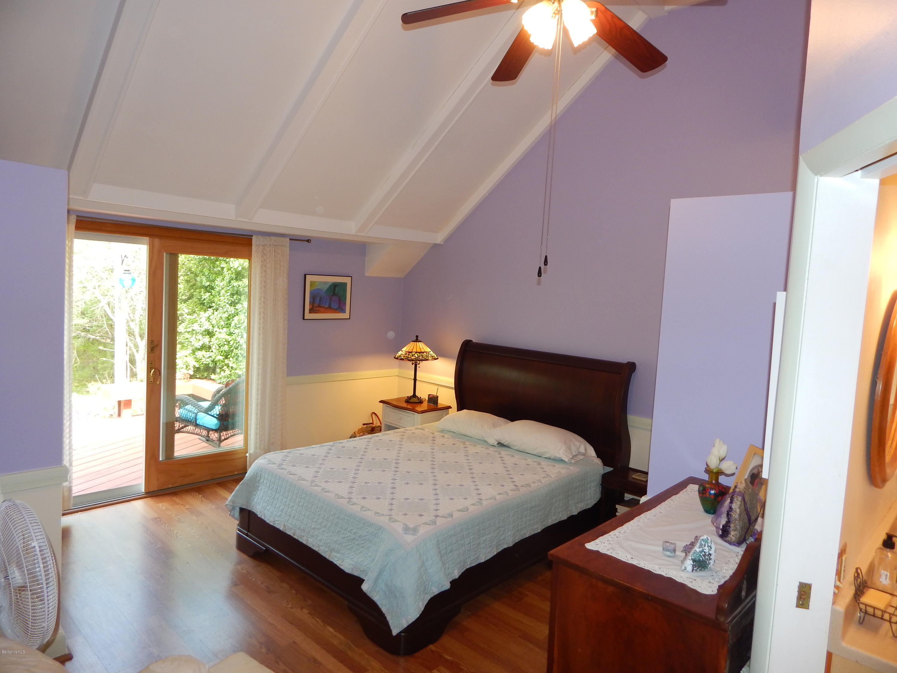 238 Eleanor Road Pittsfield, MA 01201 - Photo 27 of 37 DSCN4283