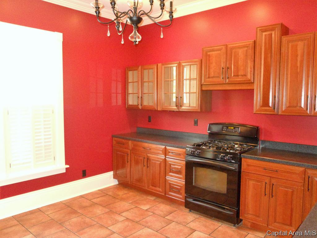 2100 North 9th Street Springfield, IL 62702 - Photo 7 of 21