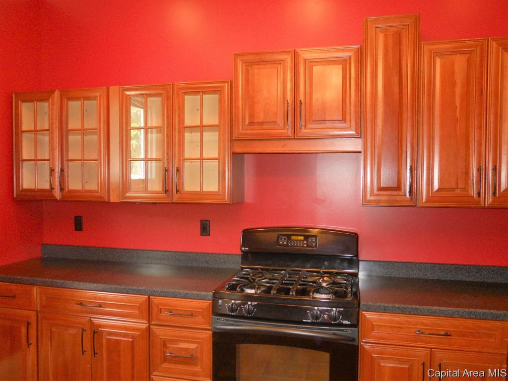 2100 North 9th Street Springfield, IL 62702 - Photo 9 of 21