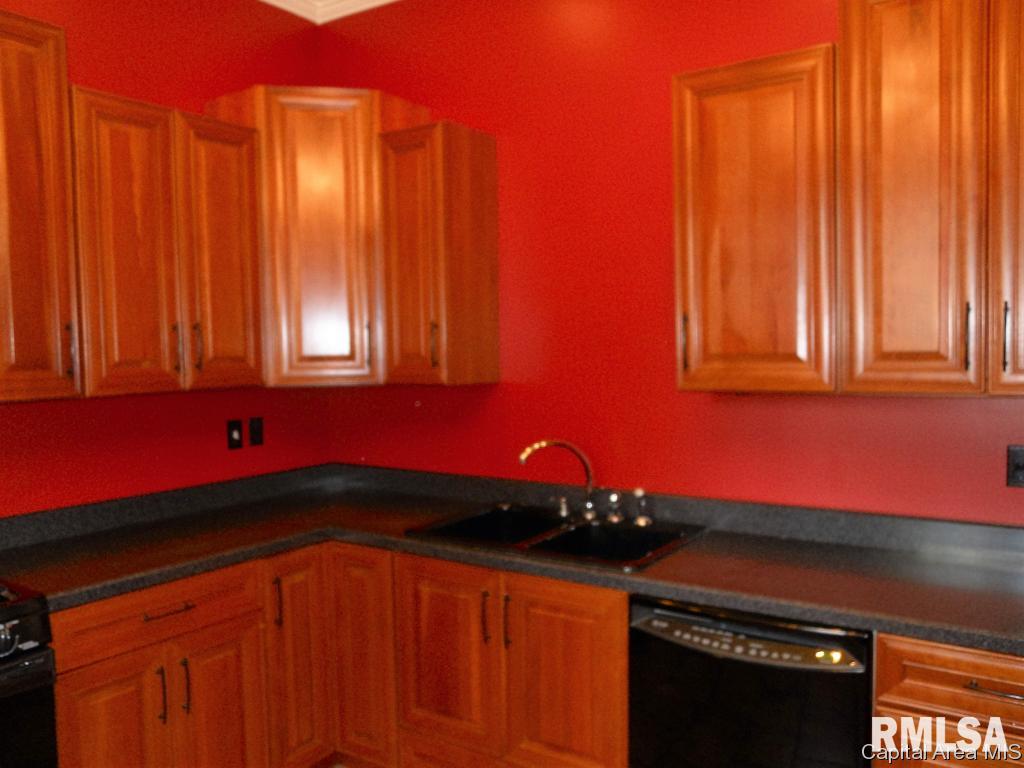 2100 North 9th Street Springfield, IL 62702 - Photo 10 of 21