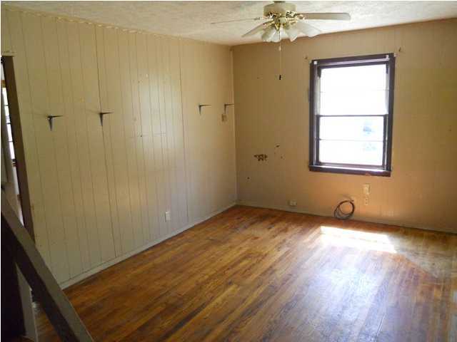 8715 Blue Lick Road Louisville, KY 40219 - Photo 3 of 9 Additional Photo