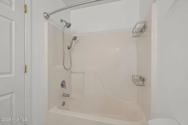 $440,000 | 2000 Clark Court, Morehead City, NC 28557