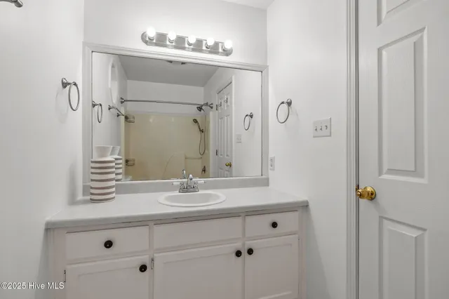 $440,000 | 2000 Clark Court, Morehead City, NC 28557