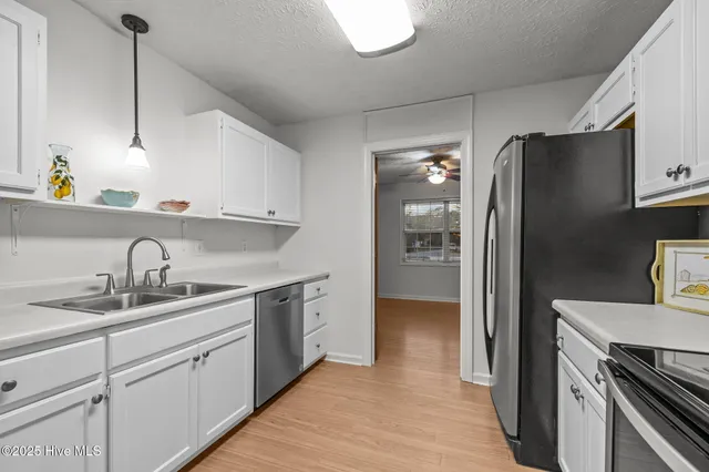 $440,000 | 2000 Clark Court, Morehead City, NC 28557