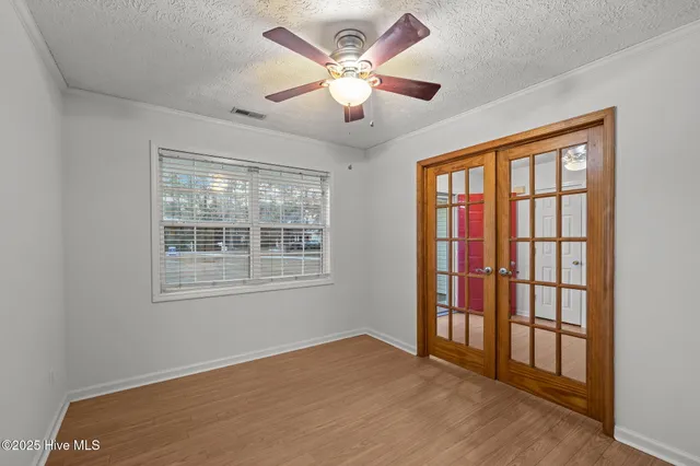 $440,000 | 2000 Clark Court, Morehead City, NC 28557