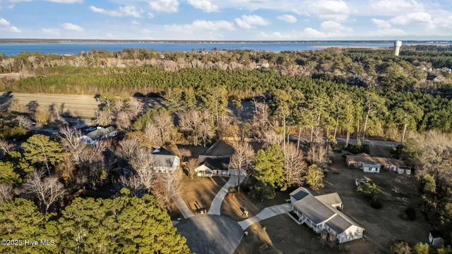 $440,000 | 2000 Clark Court, Morehead City, NC 28557