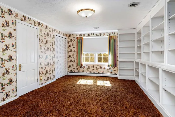 $2,500,000 | 1004 East Beverley Street, Staunton, VA 24401