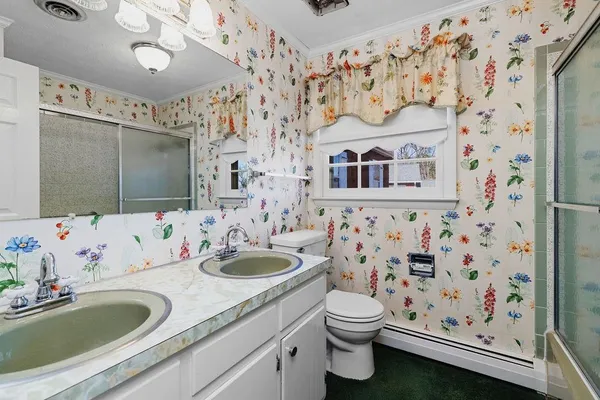 $2,250,000 | 1004 East Beverley Street, Staunton, VA 24401