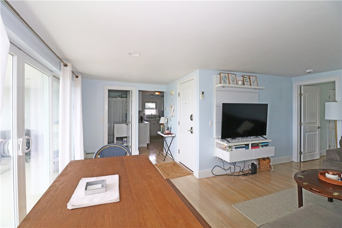 249 Tuckerman Avenue, Unit 2 Middletown, RI 02842 - Photo 14 of 27