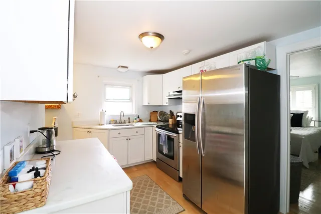 $3,500 | 249 Tuckerman Avenue, Unit 2, Middletown, RI 02842