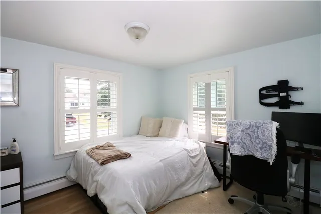 $3,500 | 249 Tuckerman Avenue, Unit 2, Middletown, RI 02842