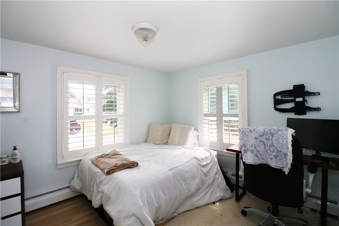 249 Tuckerman Avenue, Unit 2 Middletown, RI 02842 - Photo 24 of 27