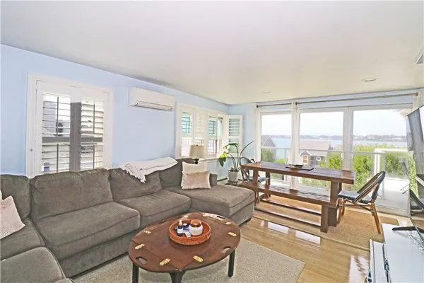 $3,300 | 249 Tuckerman Avenue, Unit 2, Middletown, RI 02842